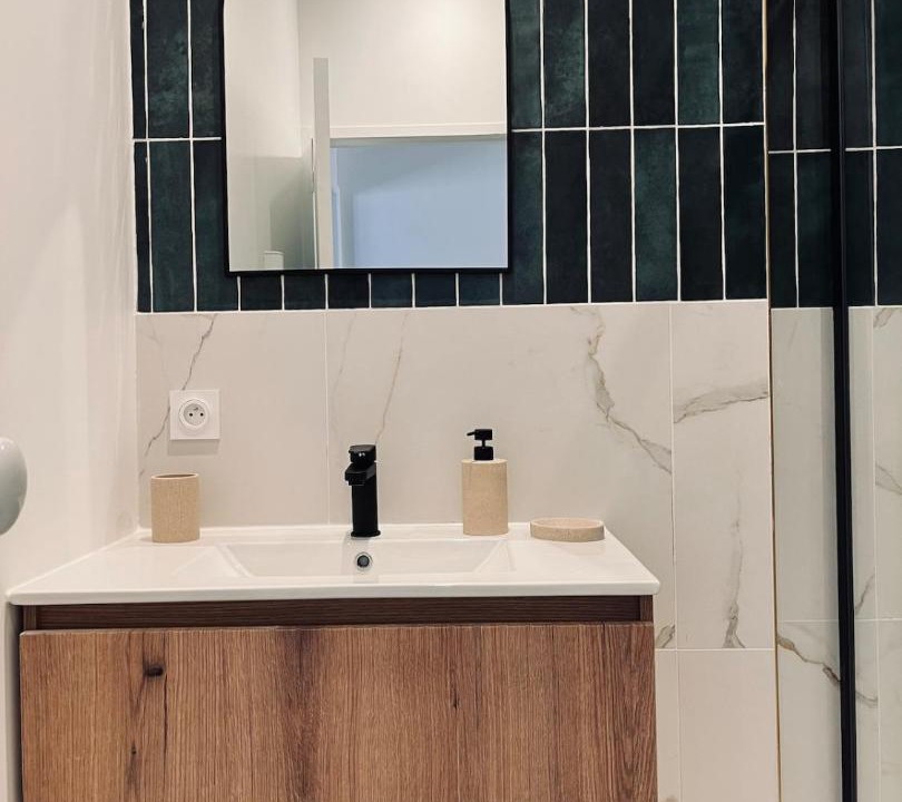 Photo of Bathroom in Colombier - Champ de Mars