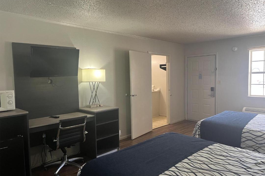 Photo of Bedroom in New Boston