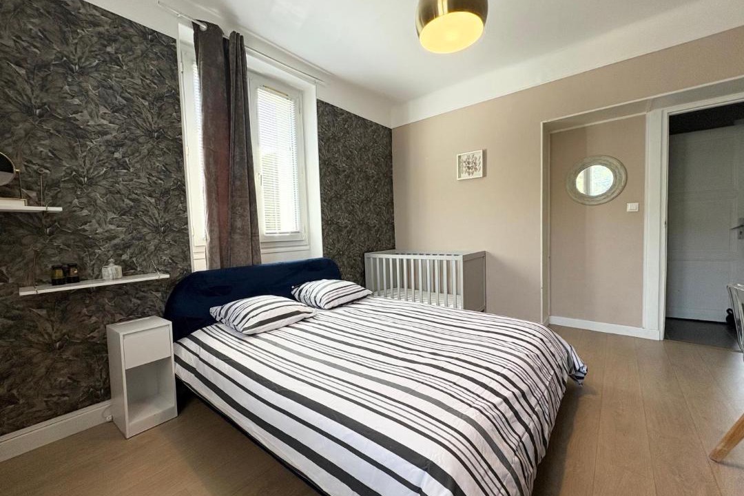 Photo of Bedroom in Nevers