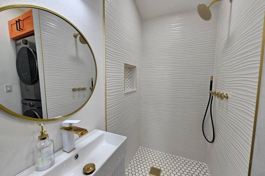 Photo of Bathroom in Fairview Shores