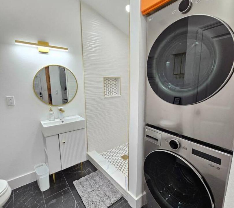 Photo of Bathroom in Fairview Shores