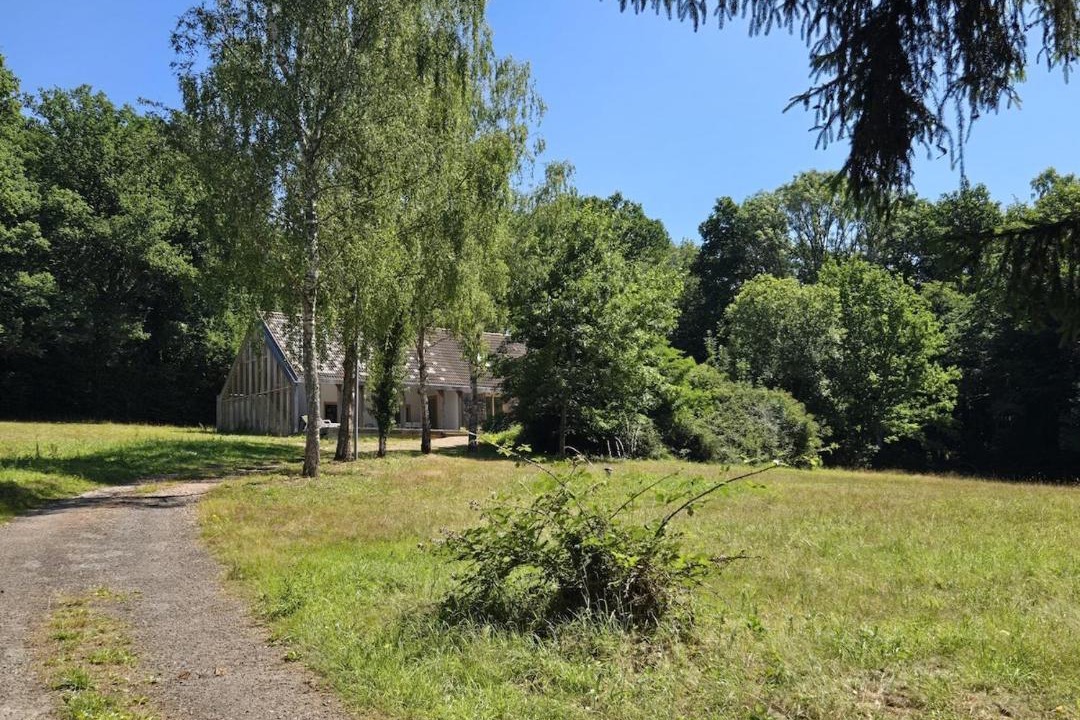 Photo of Others in Les Genettes