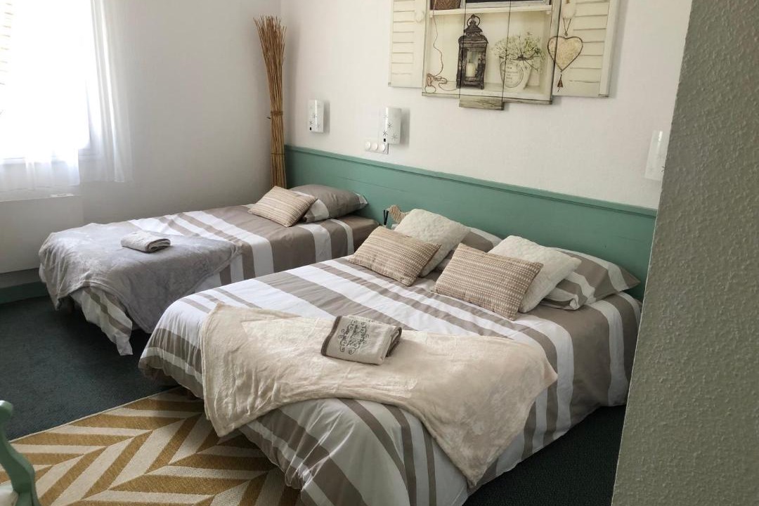 Photo of Bedroom in Payrac