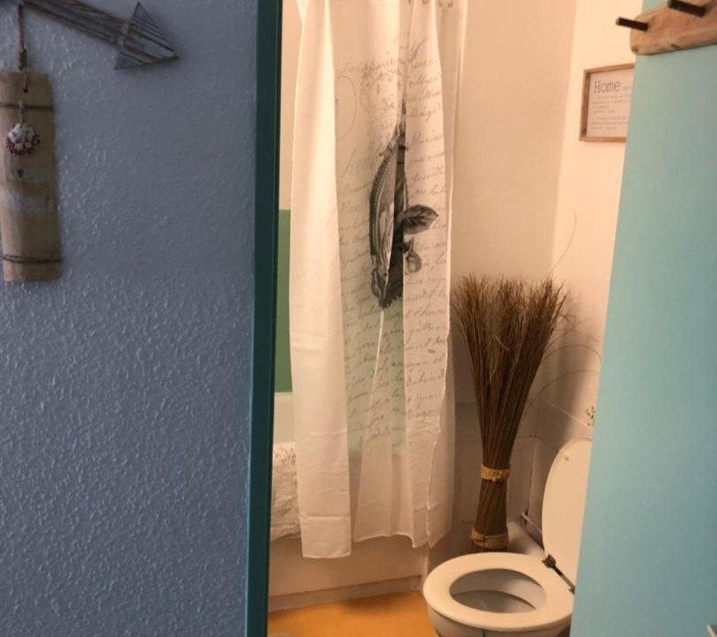 Photo of Bathroom in Payrac
