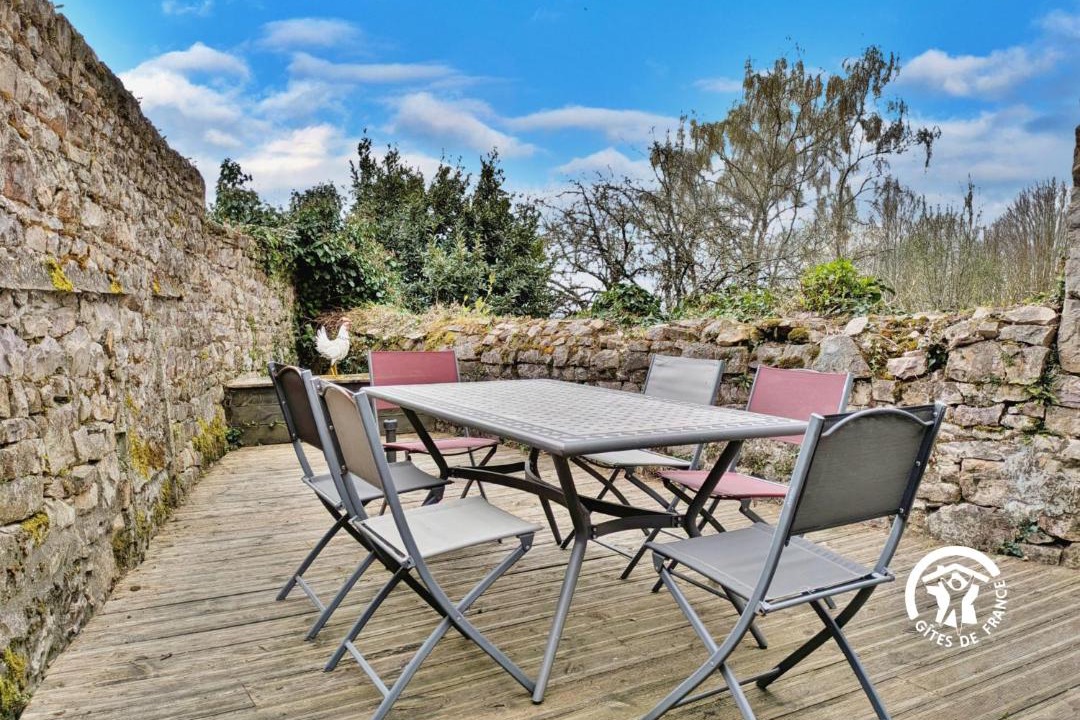 Photo of Others in Sainte-Suzanne-and-Chammes