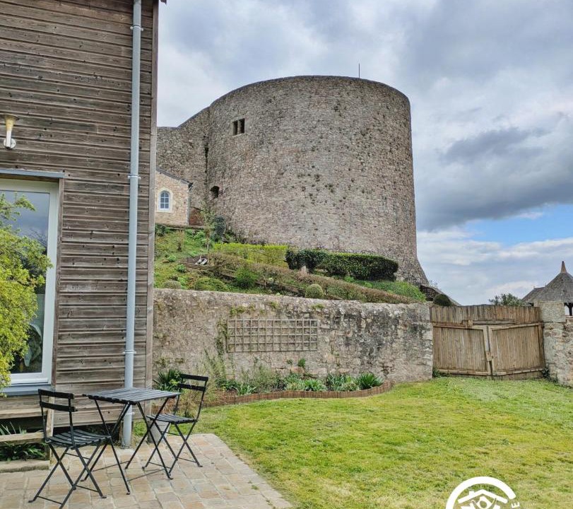 Photo of Others in Sainte-Suzanne-and-Chammes