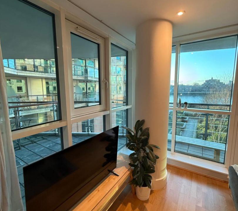 Photo of Others in Vauxhall