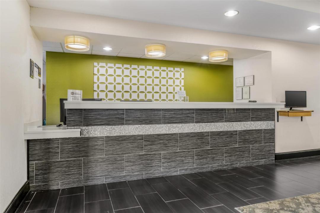 Photo of Others in Commerce