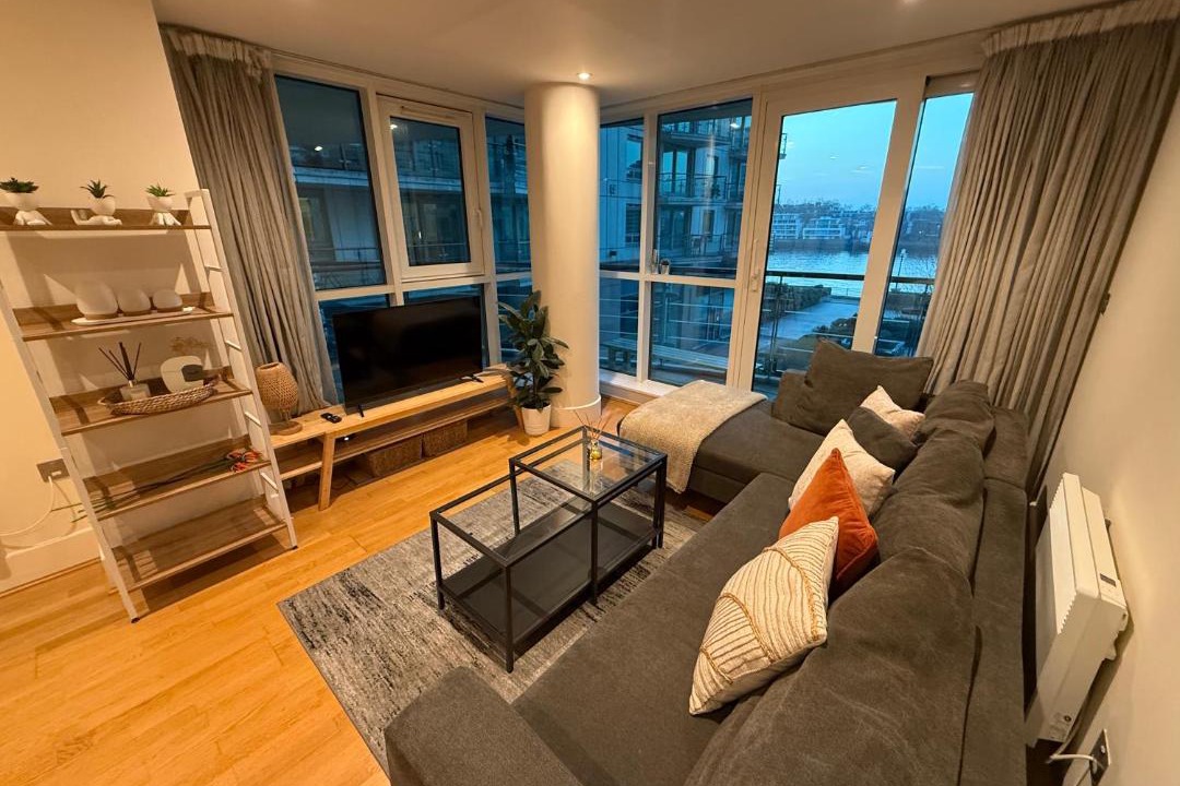 Photo of Others in Vauxhall