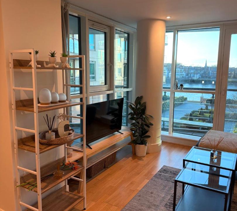 Photo of Others in Vauxhall