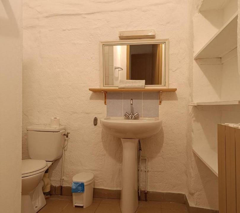 Photo of Bathroom in Grospierres