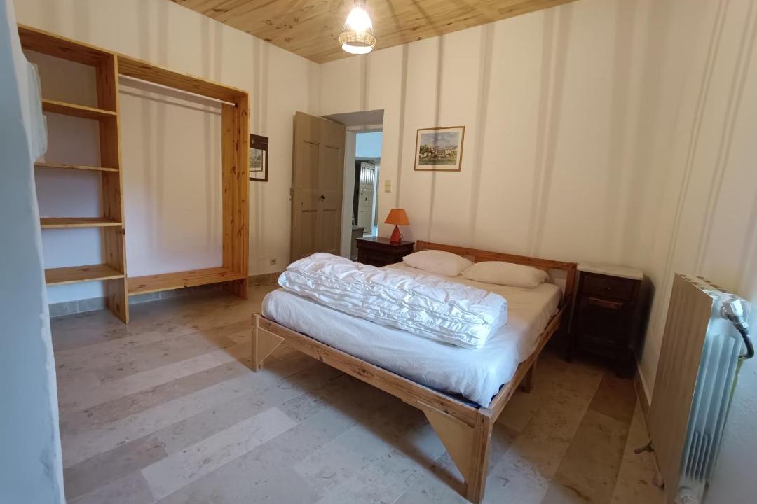 Photo of Bedroom in Grospierres