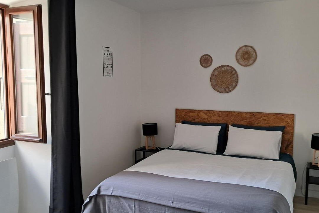 Photo of Others in Barnave