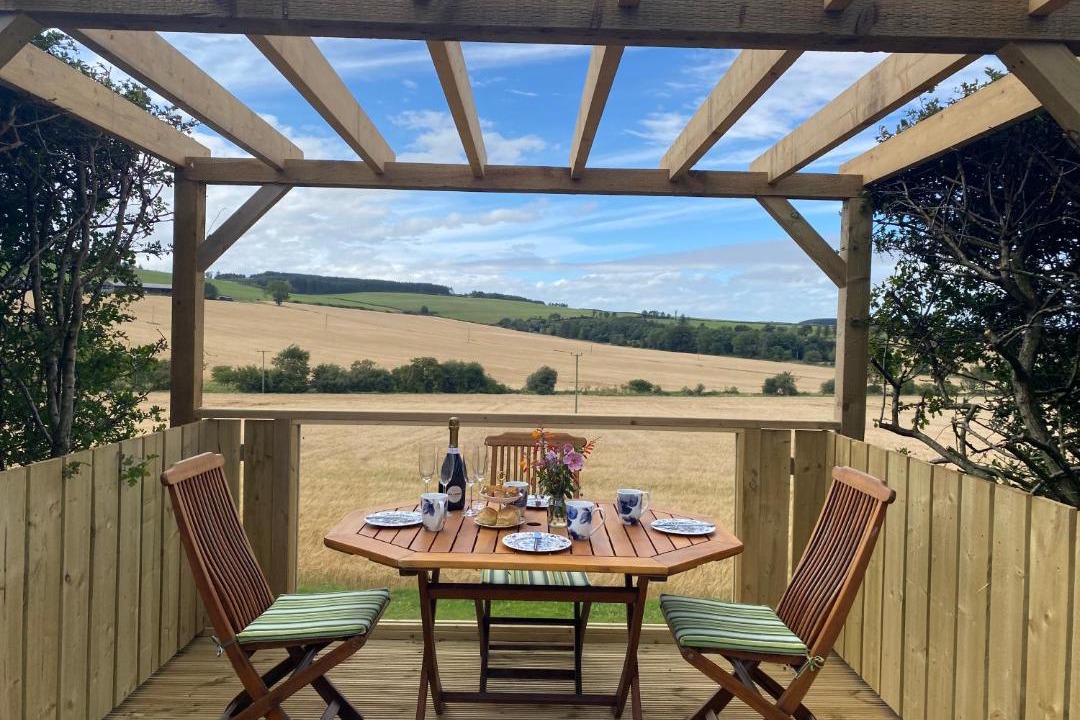 Photo of Others in Maud