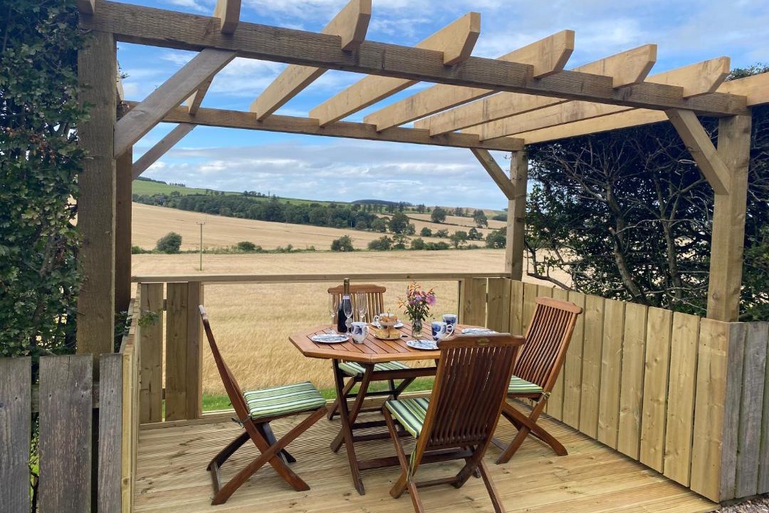 Photo of Others in Maud