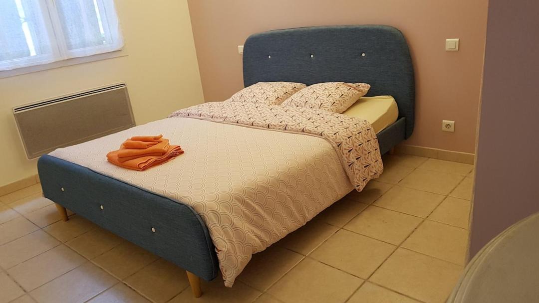 Photo of Bedroom in Pouzolles