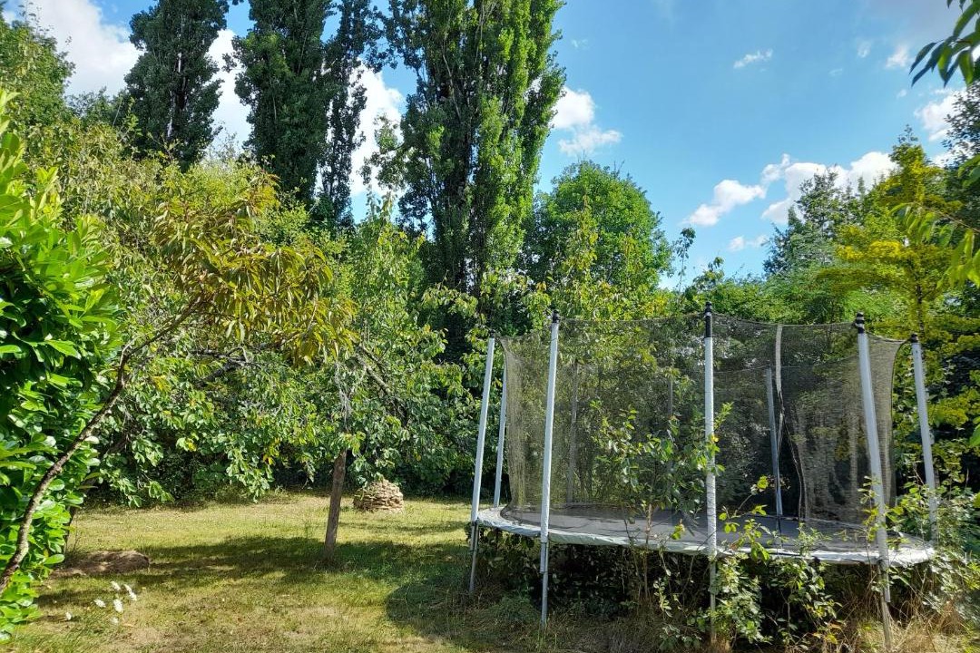 Photo of Others in Saint-Leon-sur-Vezere