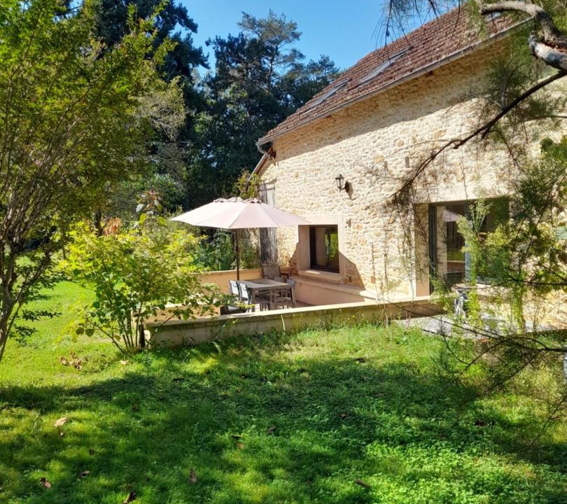 Photo of Others in Saint-Leon-sur-Vezere