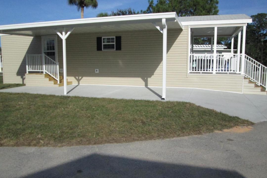 Photo of Buildings in Eustis