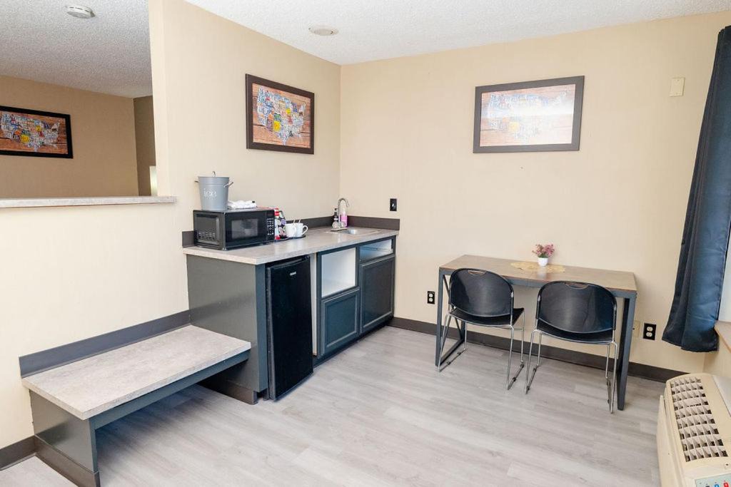 Photo of Others in Jennings Lodge