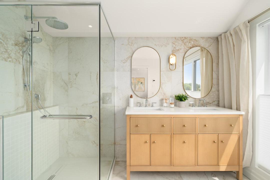 Photo of Bathroom in Petite-Riviere-Saint-Francois