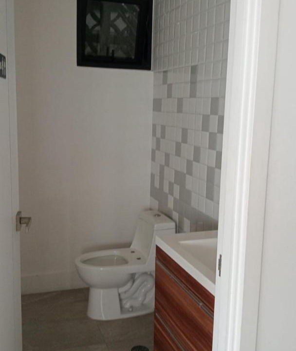 Photo of Bathroom in Avenida Revolucion