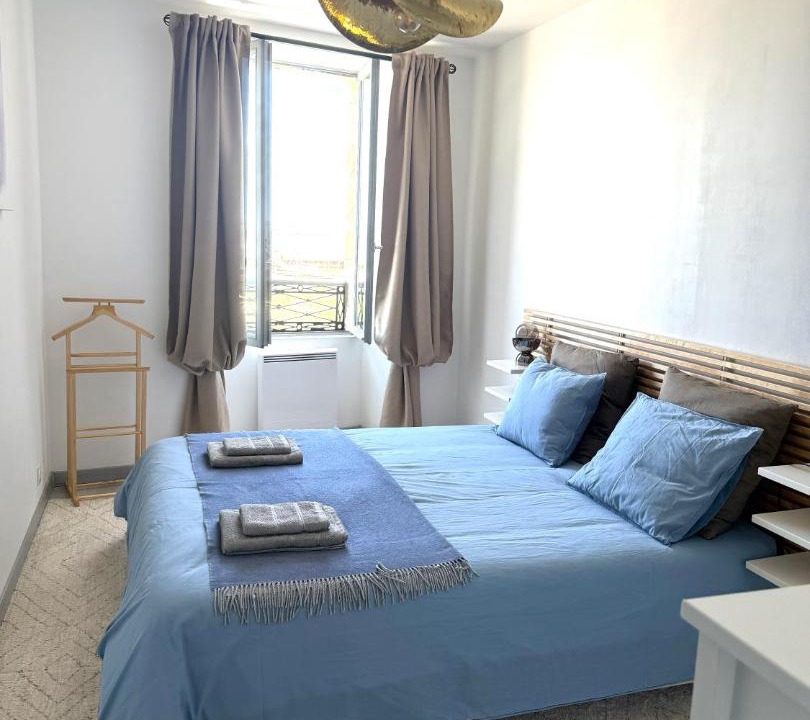 Photo of Bedroom in Pauillac