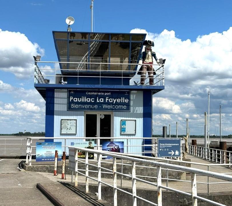 Photo of Others in Pauillac