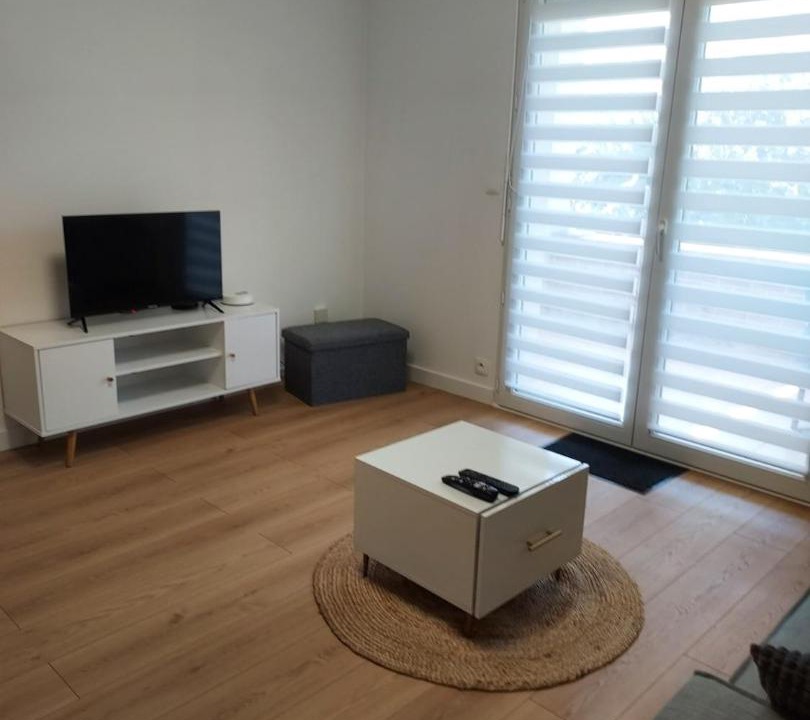 Photo of Others in Nerac