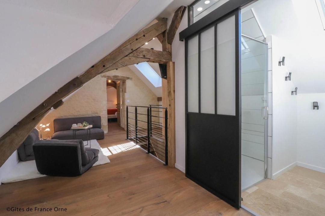 Photo of Others in Le Bourg-Saint-Leonard