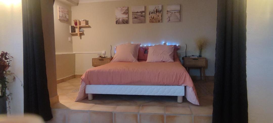 Photo of Bedroom in Saint-Julien