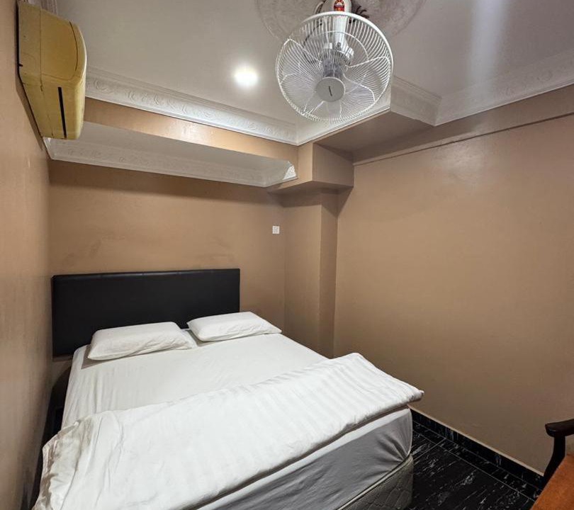 Photo of Others in Banting