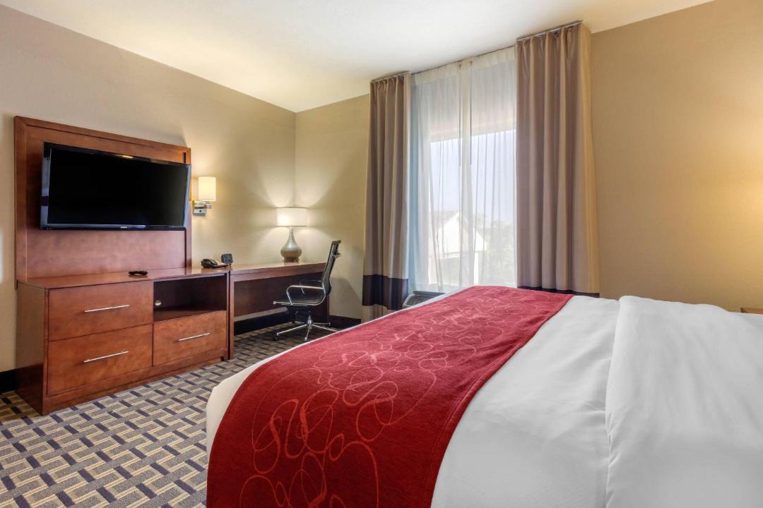 Photo of Bedroom in Rolla