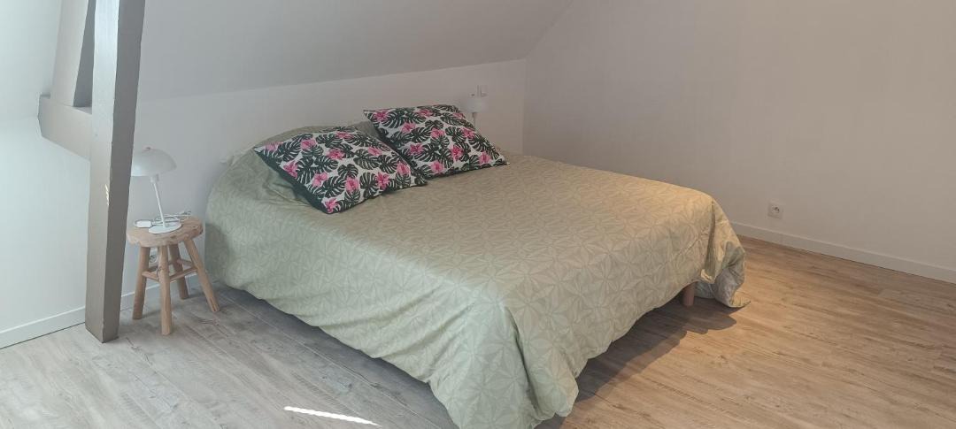 Photo of Bedroom in Friville-Escarbotin