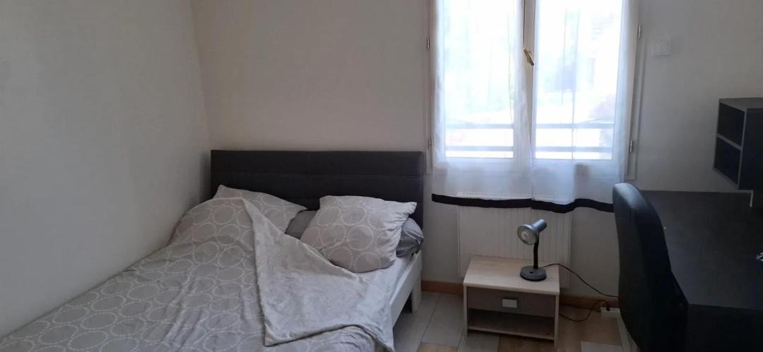 Photo of Bedroom in Le Mee-sur-Seine