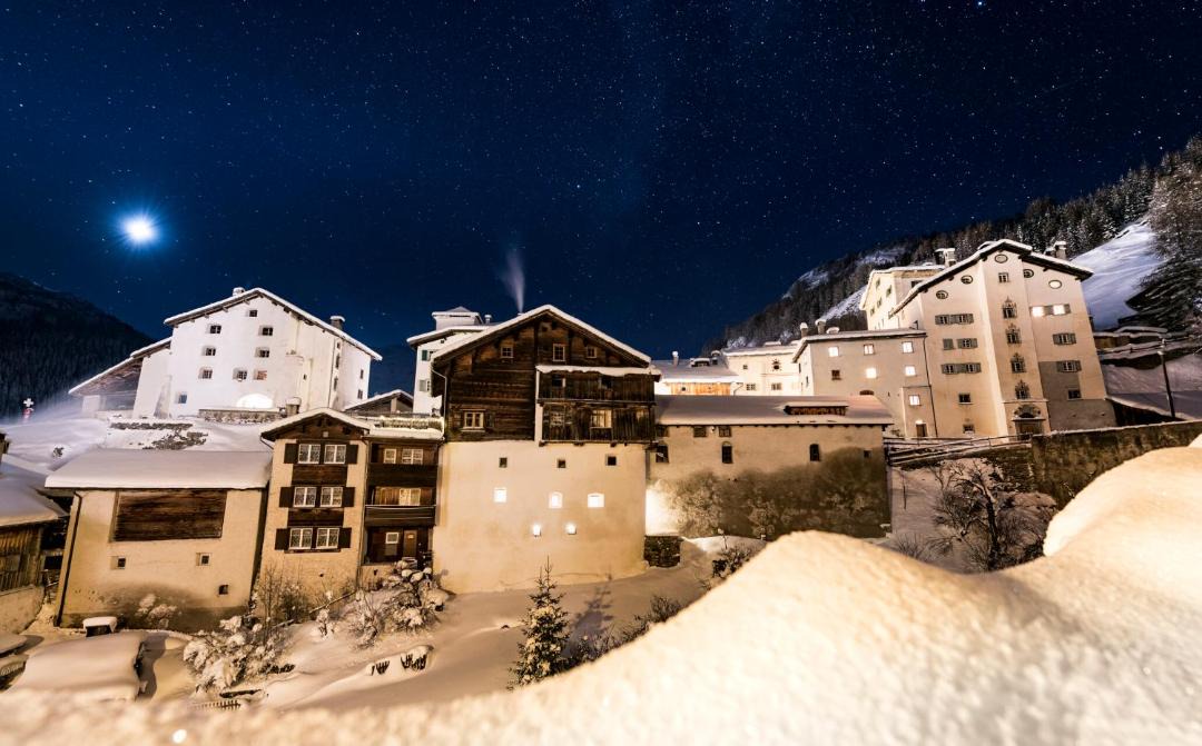 Photo of Others in Spluegen