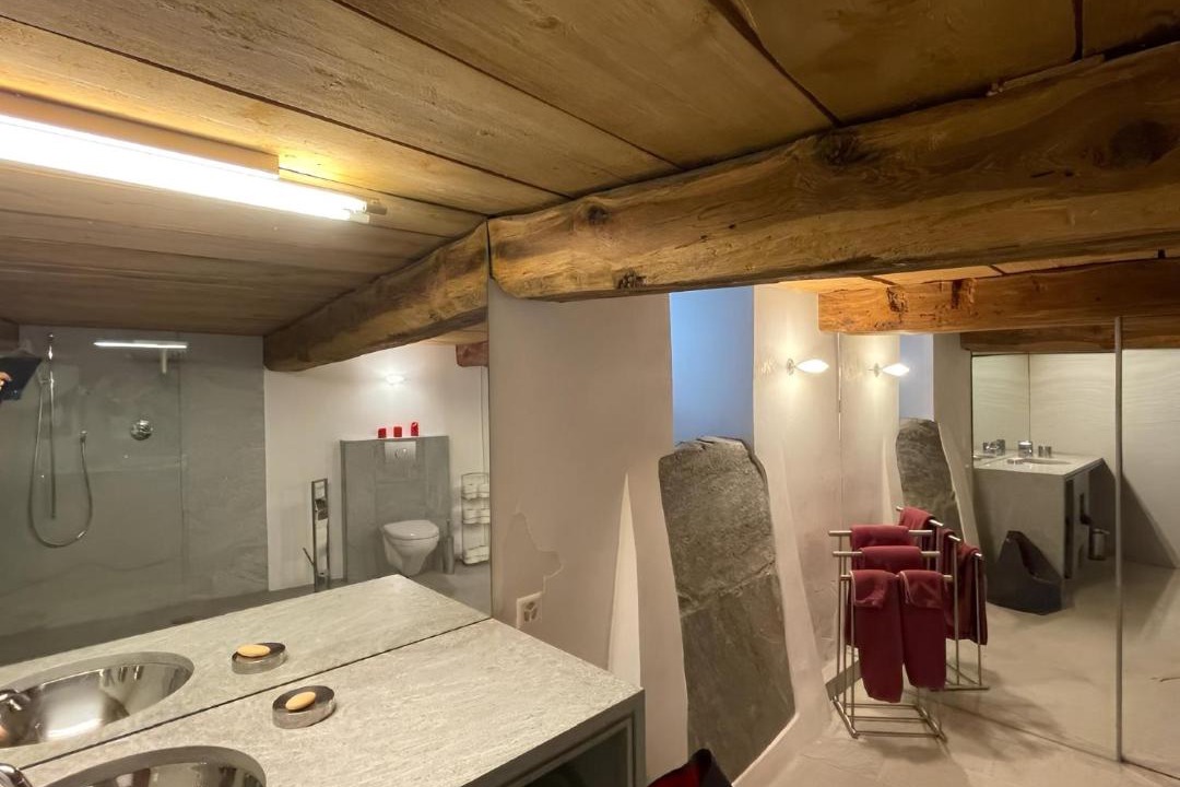 Photo of Bathroom in Spluegen