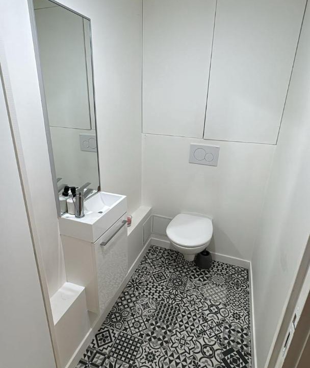 Photo of Bathroom in La Varenne Saint-Hilaire