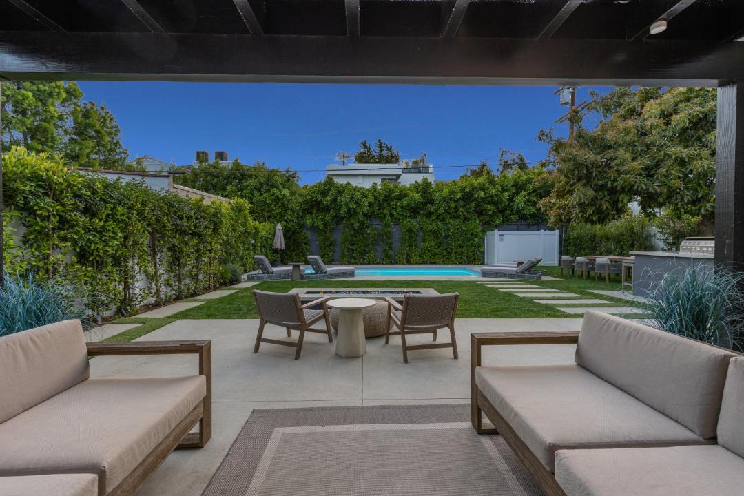 Photo of Patio Balcony in Melrose