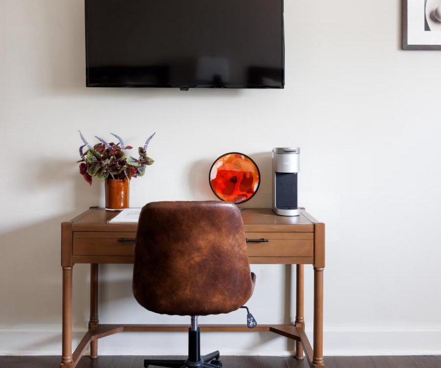 Photo of Livingroom in Great Neck Plaza