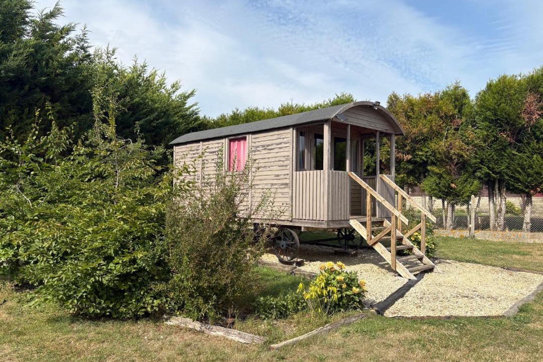 Photo of Others in Perrieres