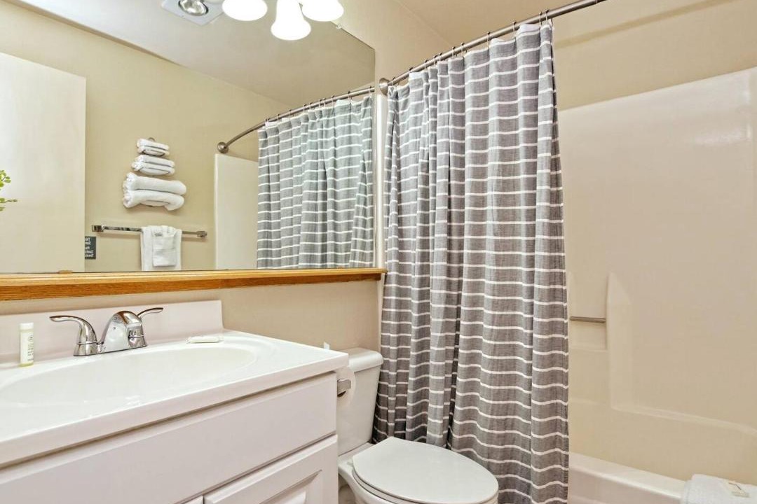 Photo of Bathroom in Lakeway