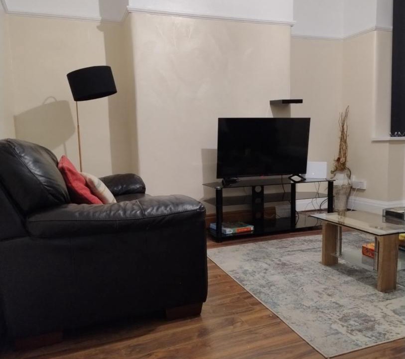 Photo of Livingroom in Old Trafford