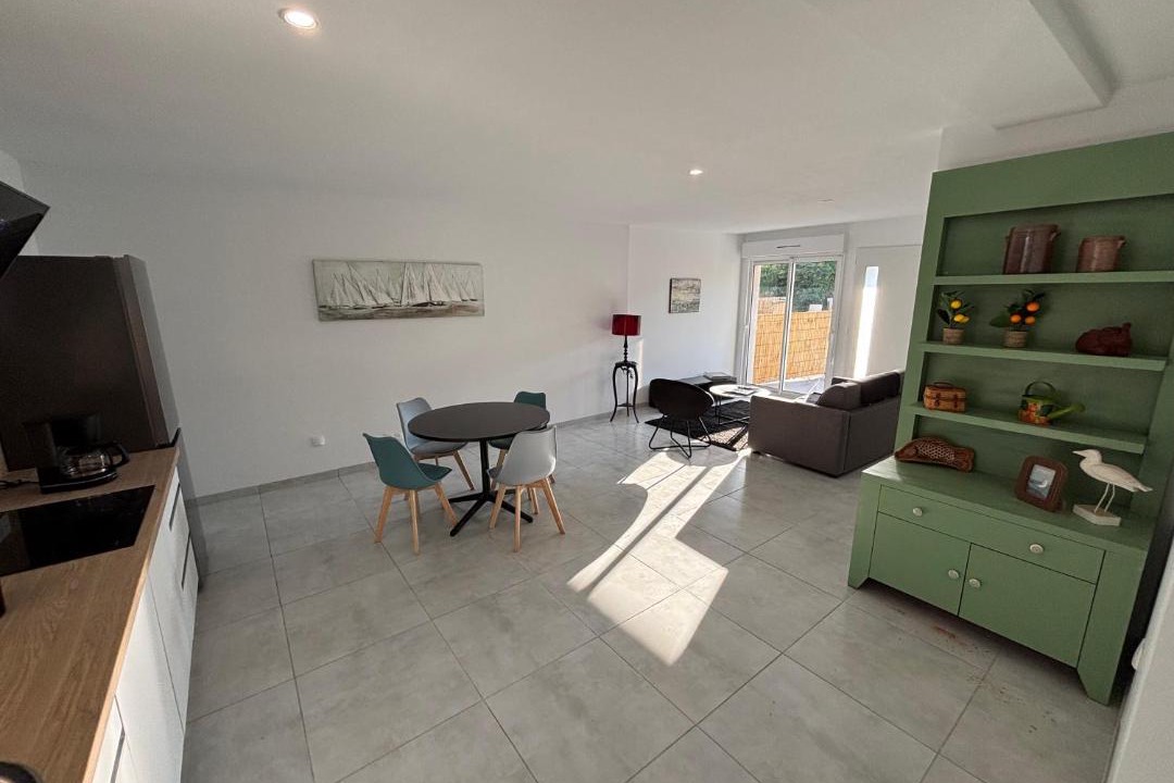 Photo of Others in Medis