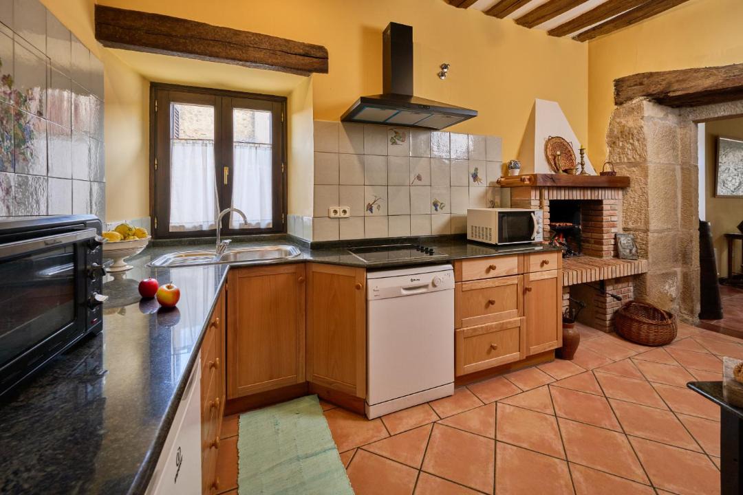 Photo of Kitchen in Villabuena de Alava