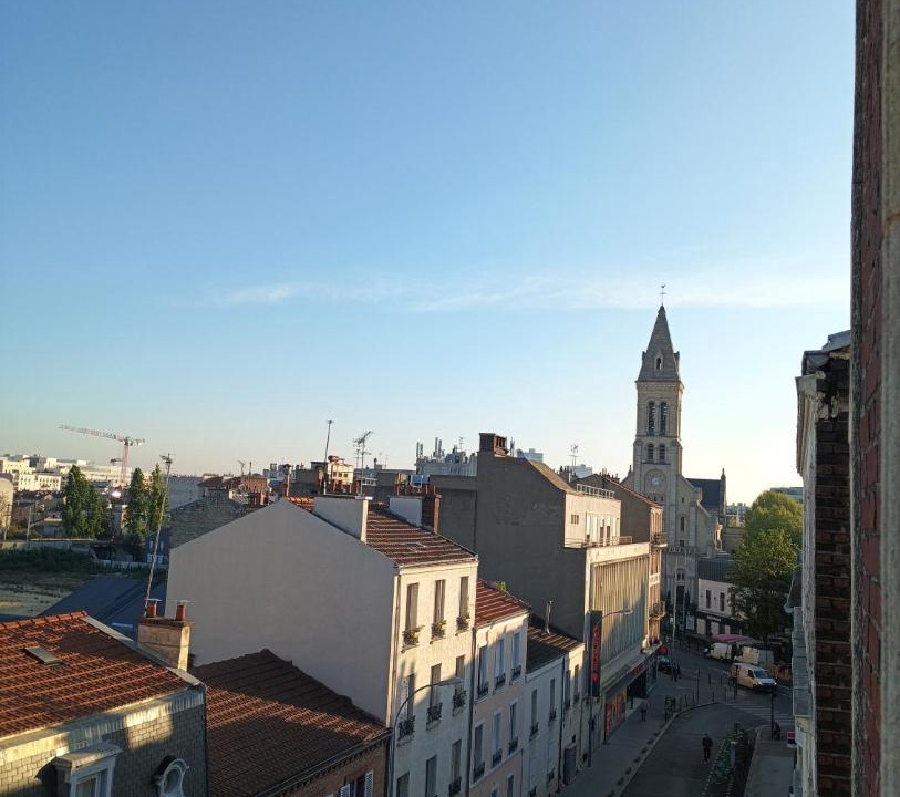 Photo of Others in Les Puces de Saint-Ouen