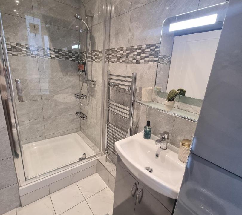 Photo of Bathroom in Rotherhithe