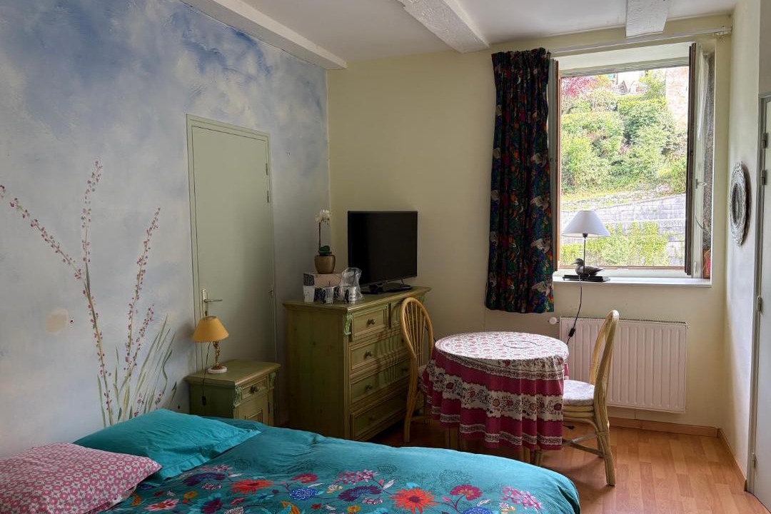 Photo of Bedroom in Lods