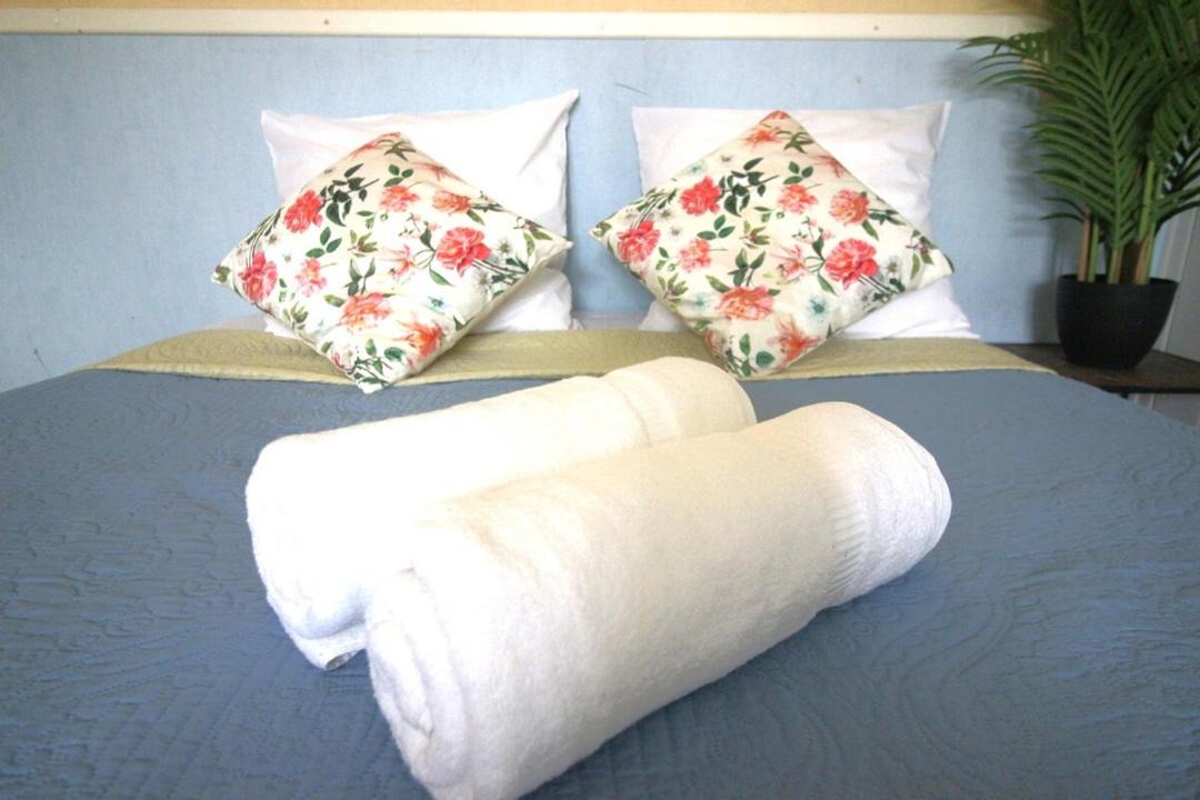 Photo of Bedroom in Saint-Loup-de-Naud