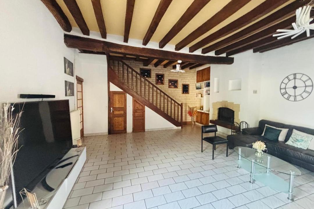 Photo of Others in Saint-Loup-de-Naud